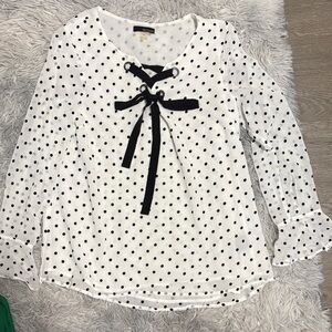 Renuar White Long Sleeve Polka Dot Lace-Up Top with Black Tie
